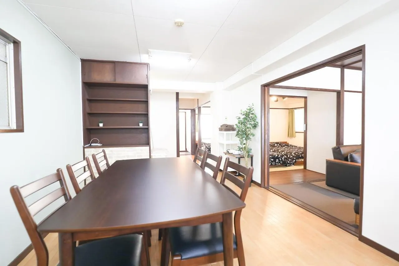 Fukuoka Condominium 0*, Fukuoka (Fukuoka)